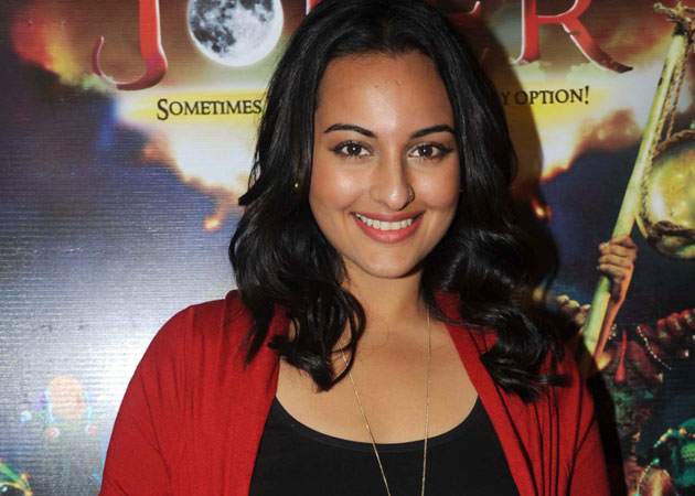 Dad's health not affecting my movies: Sonakshi